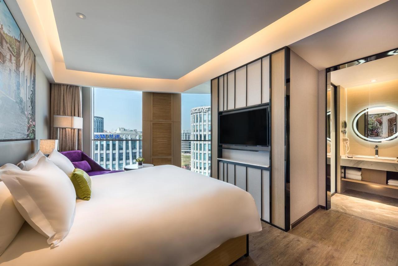 Mercure Hongqiao Railway Station Hotel Shanghai