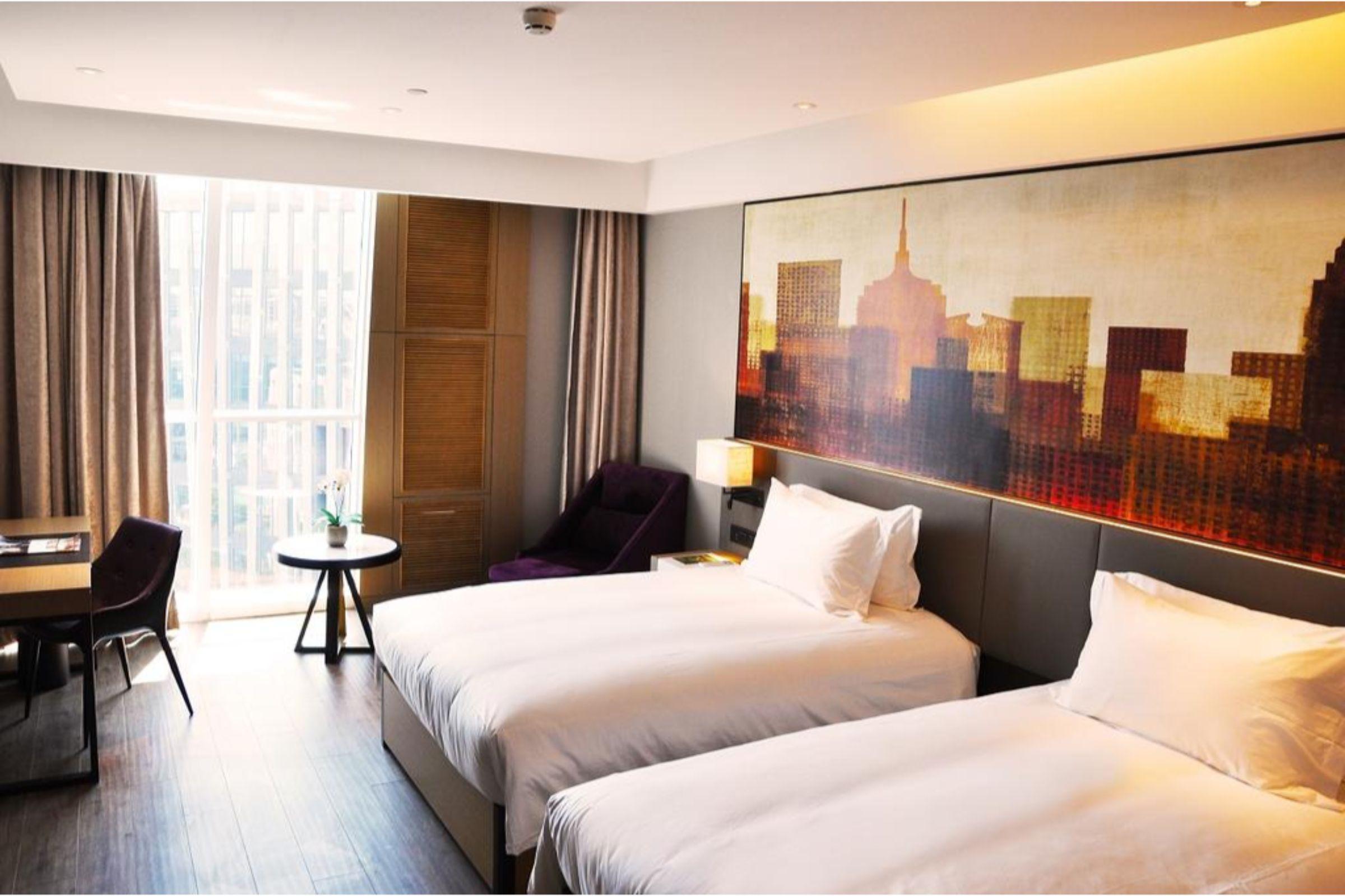 Mercure Hongqiao Railway Station