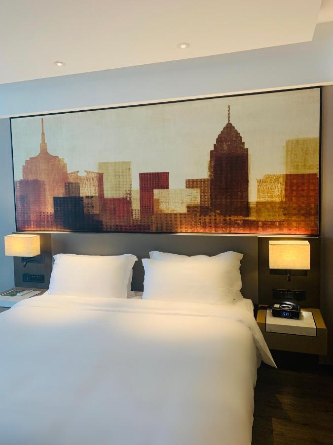 Mercure Hongqiao Railway Station Shanghai